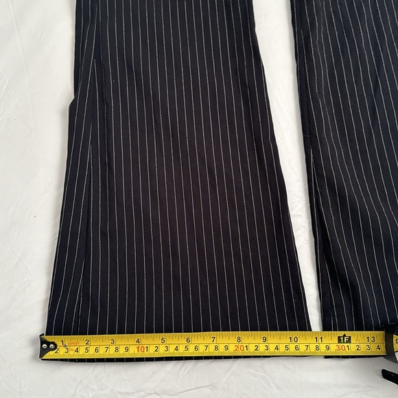 Express Y2K Editor black and white pinstripe stretch dress pants - Picture 9 of 11